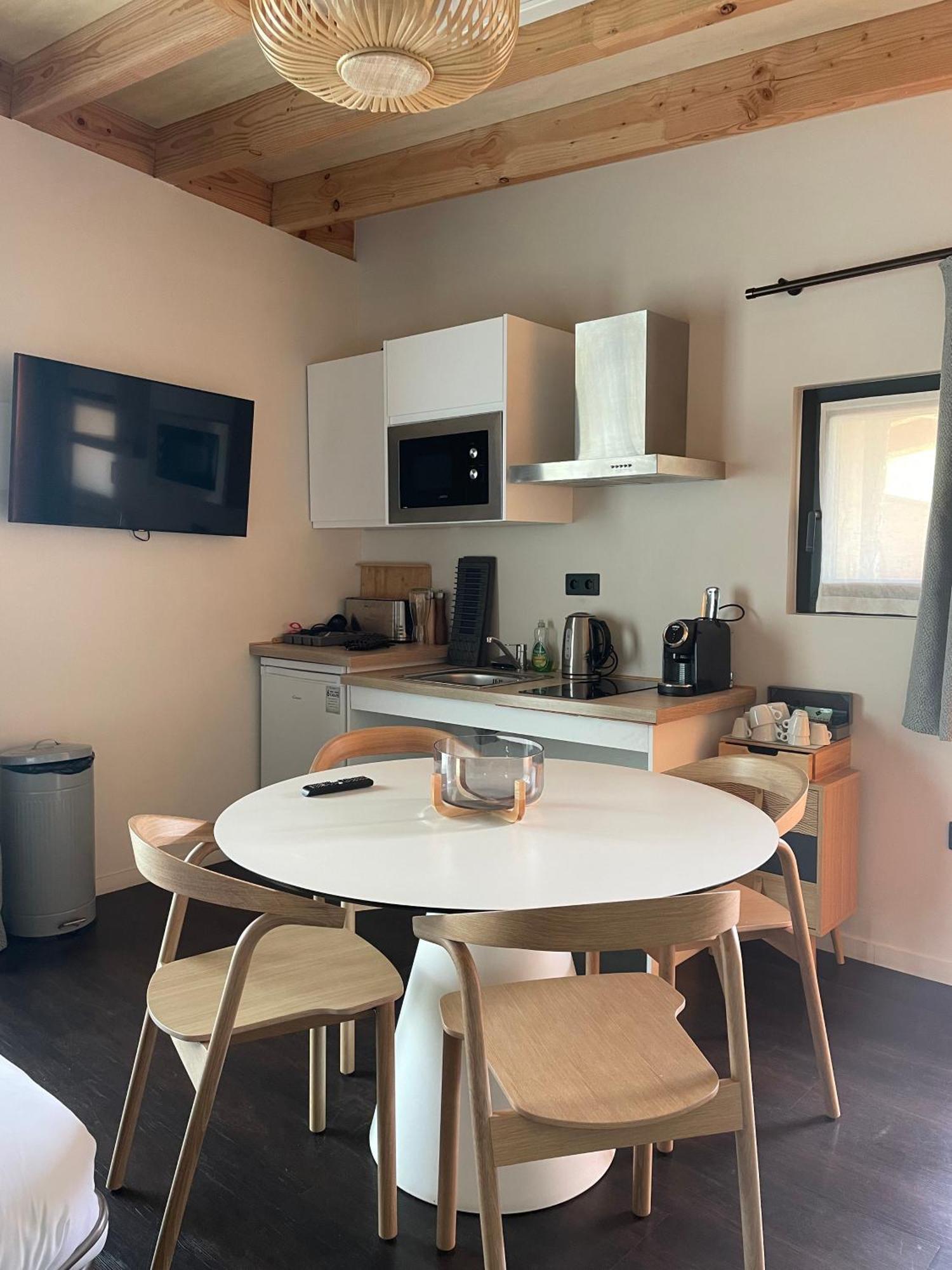 Les Eco-Lodges du Domaine de l'Epau Yvré-lʼÉvêque Extérieur photo