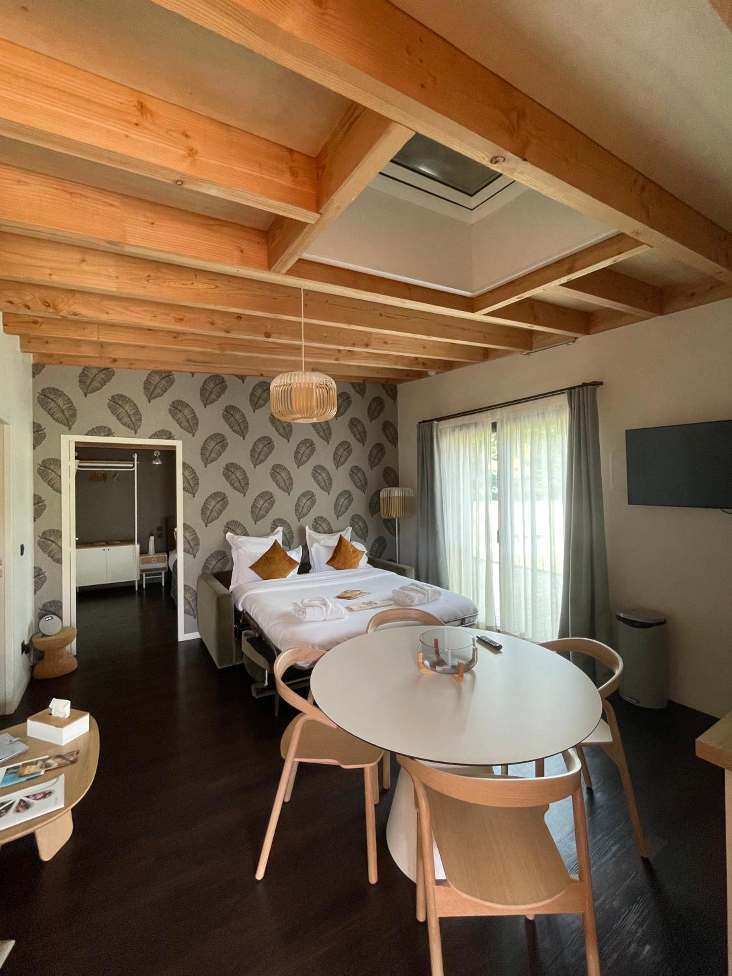 Les Eco-Lodges du Domaine de l'Epau Yvré-lʼÉvêque Extérieur photo