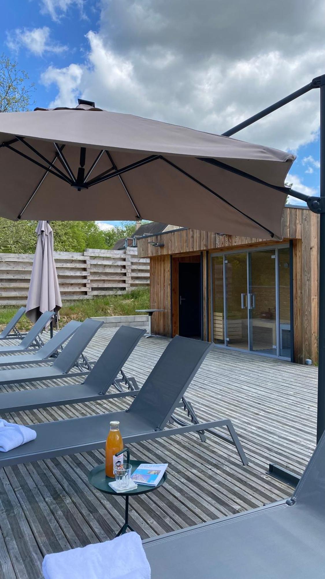 Les Eco-Lodges du Domaine de l'Epau Yvré-lʼÉvêque Extérieur photo